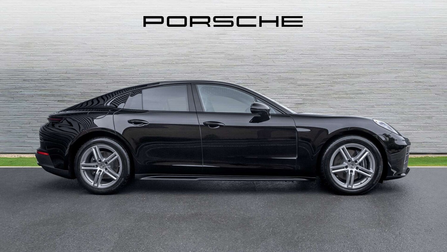 Used Porsche Panamera 2025 for sale - 77414497: Photo 7