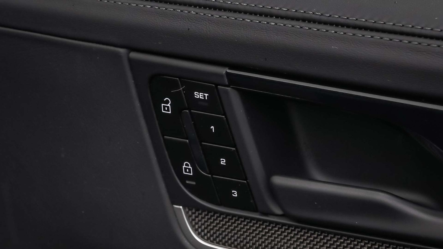 Used Porsche Cayenne 2024 for sale - 76373794: Photo 27