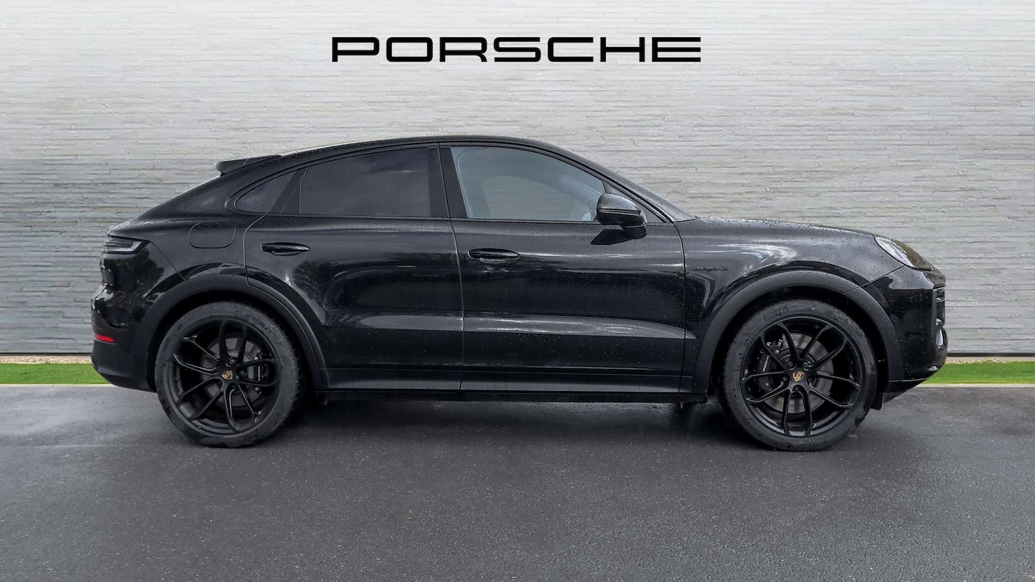 Used Porsche Cayenne 2024 for sale - 76373794: Photo 7