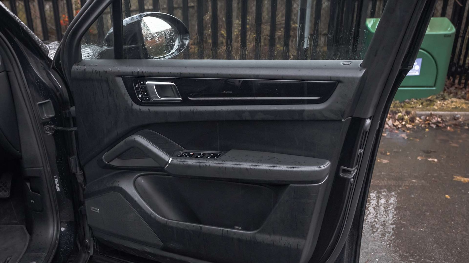 Used Porsche Cayenne 2020 for sale - 76889878: Photo 31