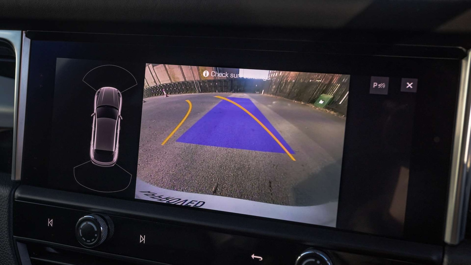 Used Porsche Macan 2021 for sale - 76648957: Photo 19