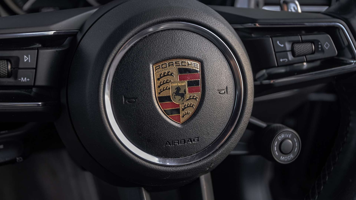 Used Porsche Macan 2021 for sale - 76648957: Photo 23