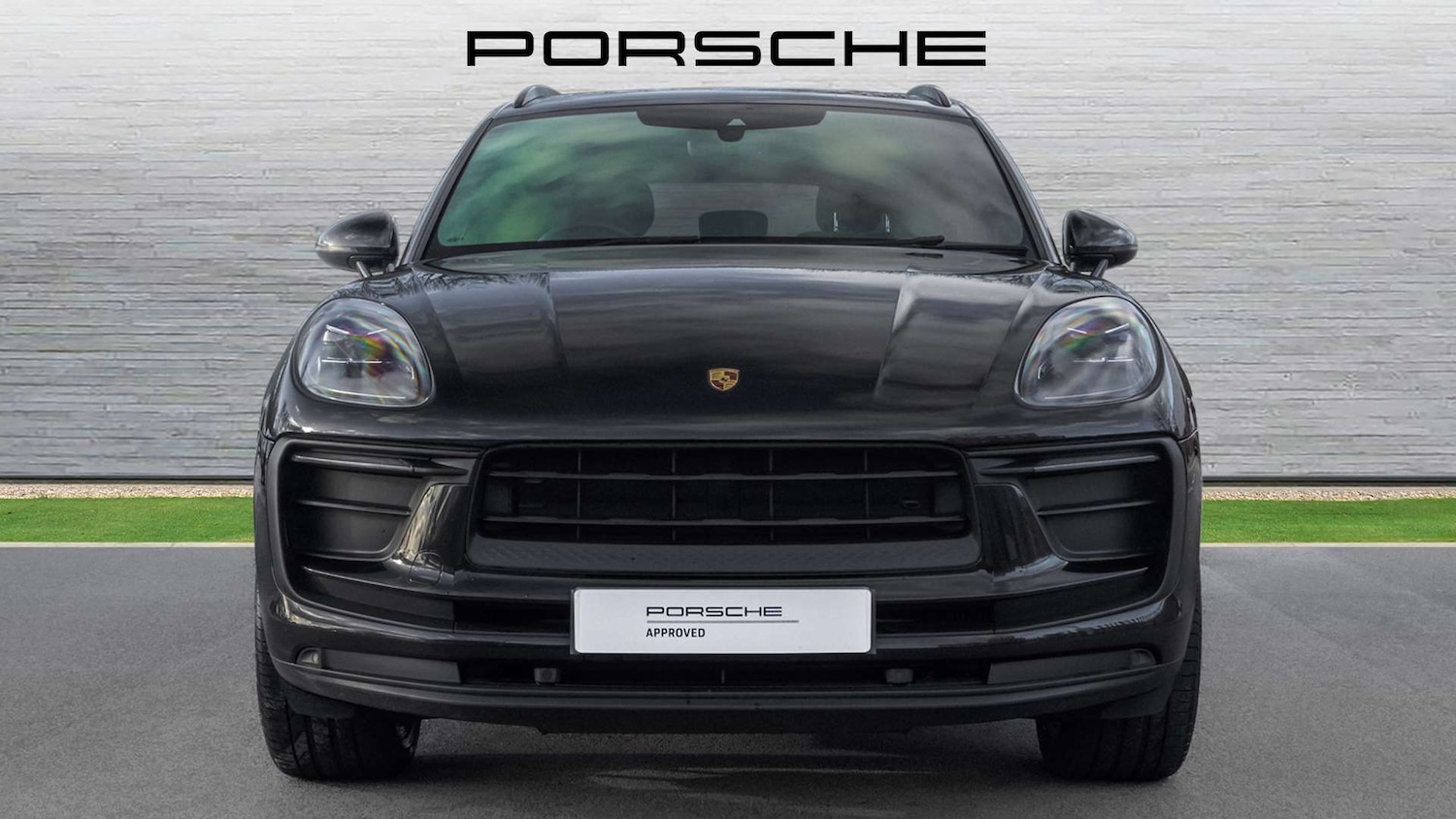 Used Porsche Macan 2021 for sale - 76648957: Photo 9