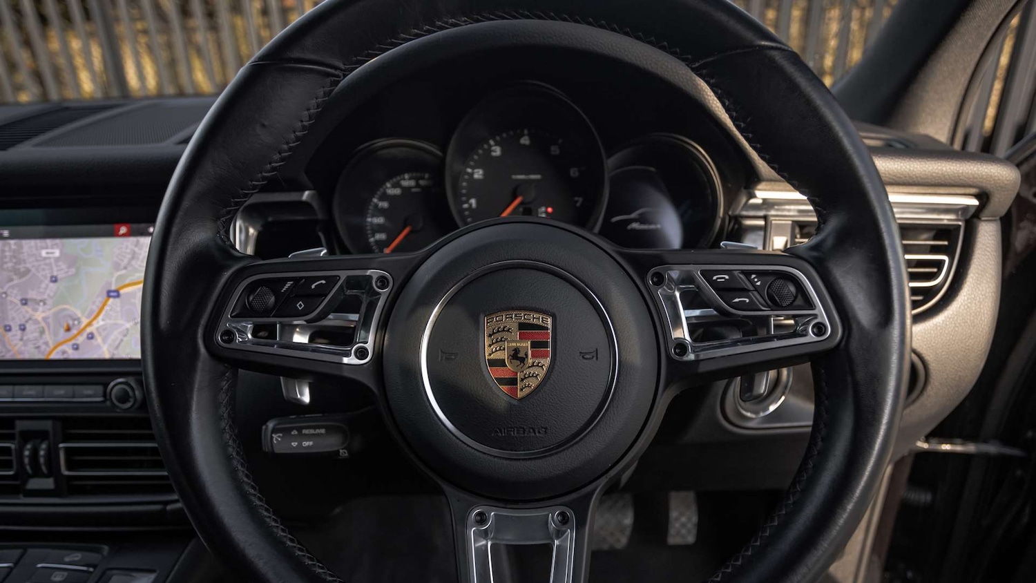 Used Porsche Macan 2020 for sale - 77044069: Photo 13