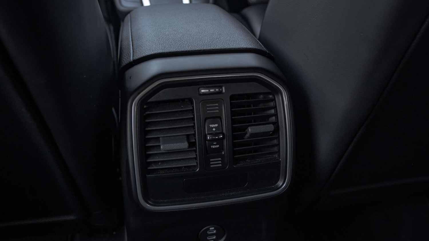 Used Porsche Macan 2020 for sale - 77044069: Photo 17