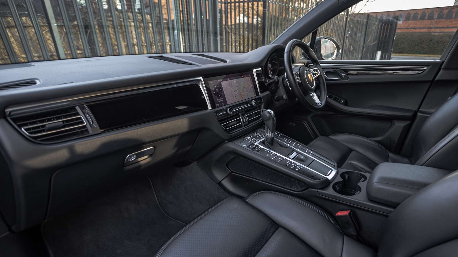 Used Porsche Macan 2020 for sale - 77044069: Photo 5