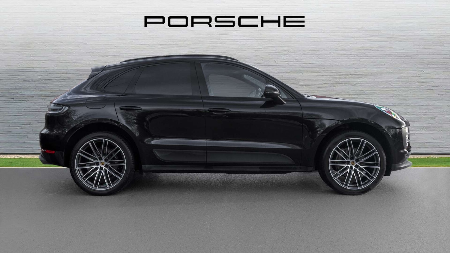 Used Porsche Macan 2020 for sale - 77044069: Photo 7