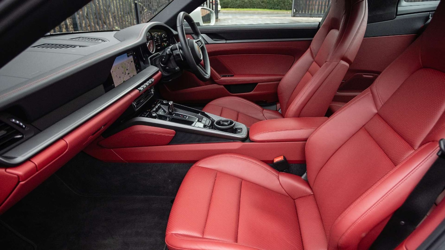 Used Porsche 911 2024 for sale - 77373857: Photo 5