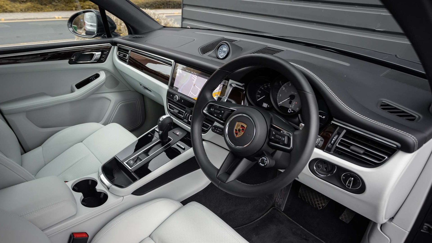 Used Porsche Macan 2024 for sale - 76475774: Photo 12