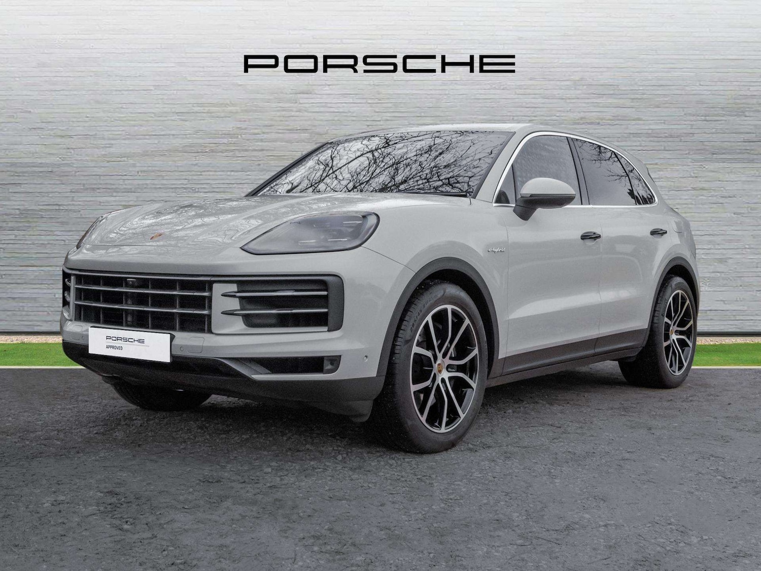 Used Porsche Cayenne 2023 for sale - 77219515: Photo 2