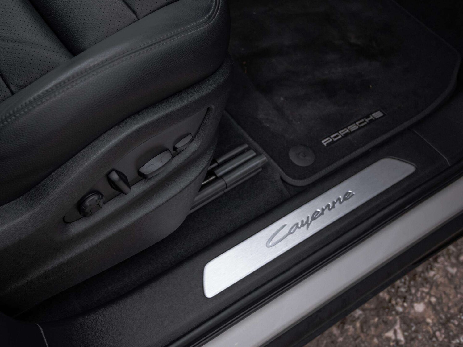 Used Porsche Cayenne 2023 for sale - 77219515: Photo 29