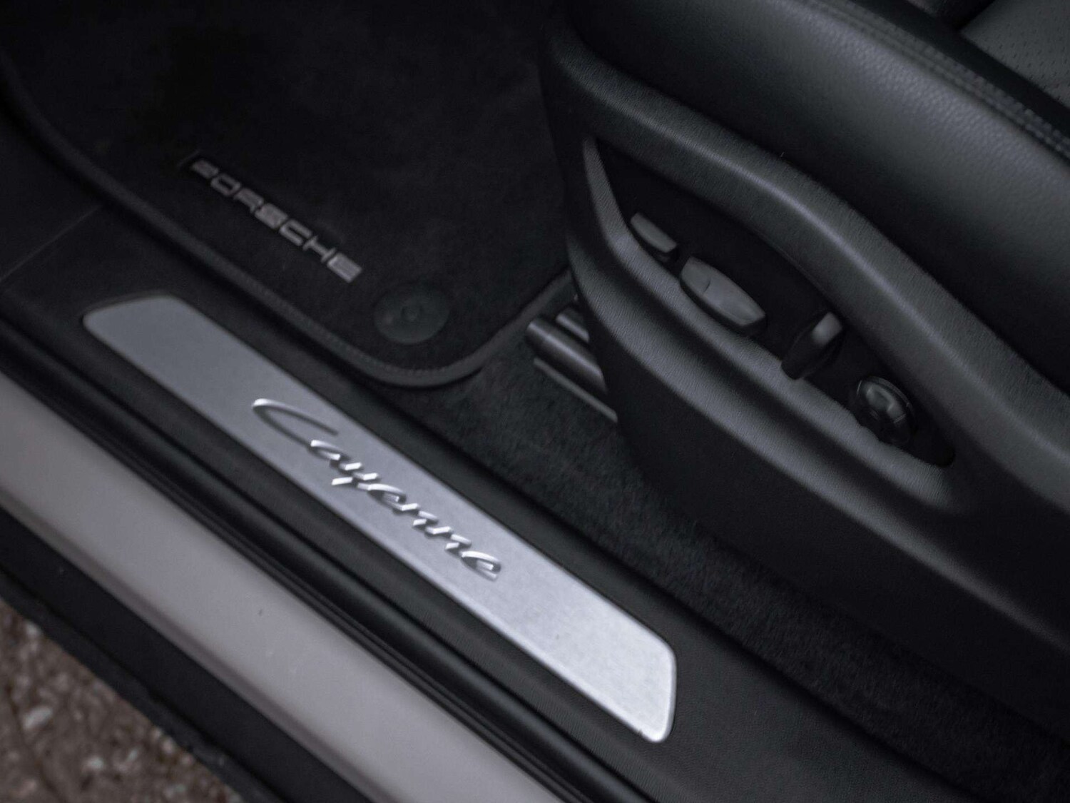 Used Porsche Cayenne 2023 for sale - 77219515: Photo 33