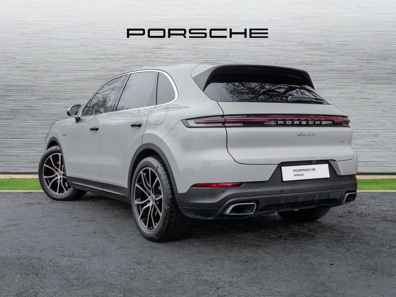 Used Porsche Cayenne 2023 for sale - 77219515: Photo 4