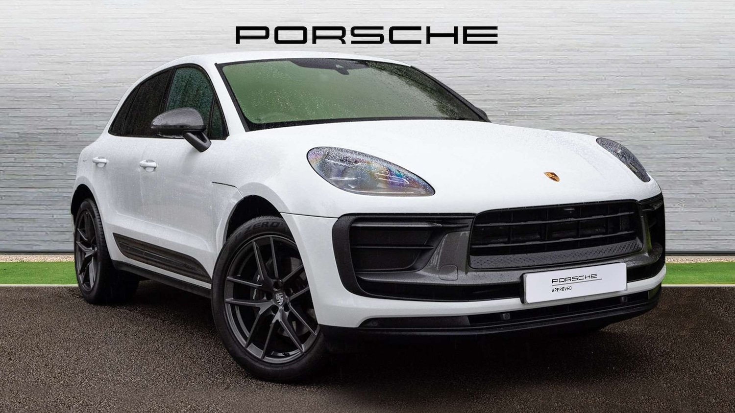 Used Porsche Macan 2023 for sale - 76515604: Photo 1