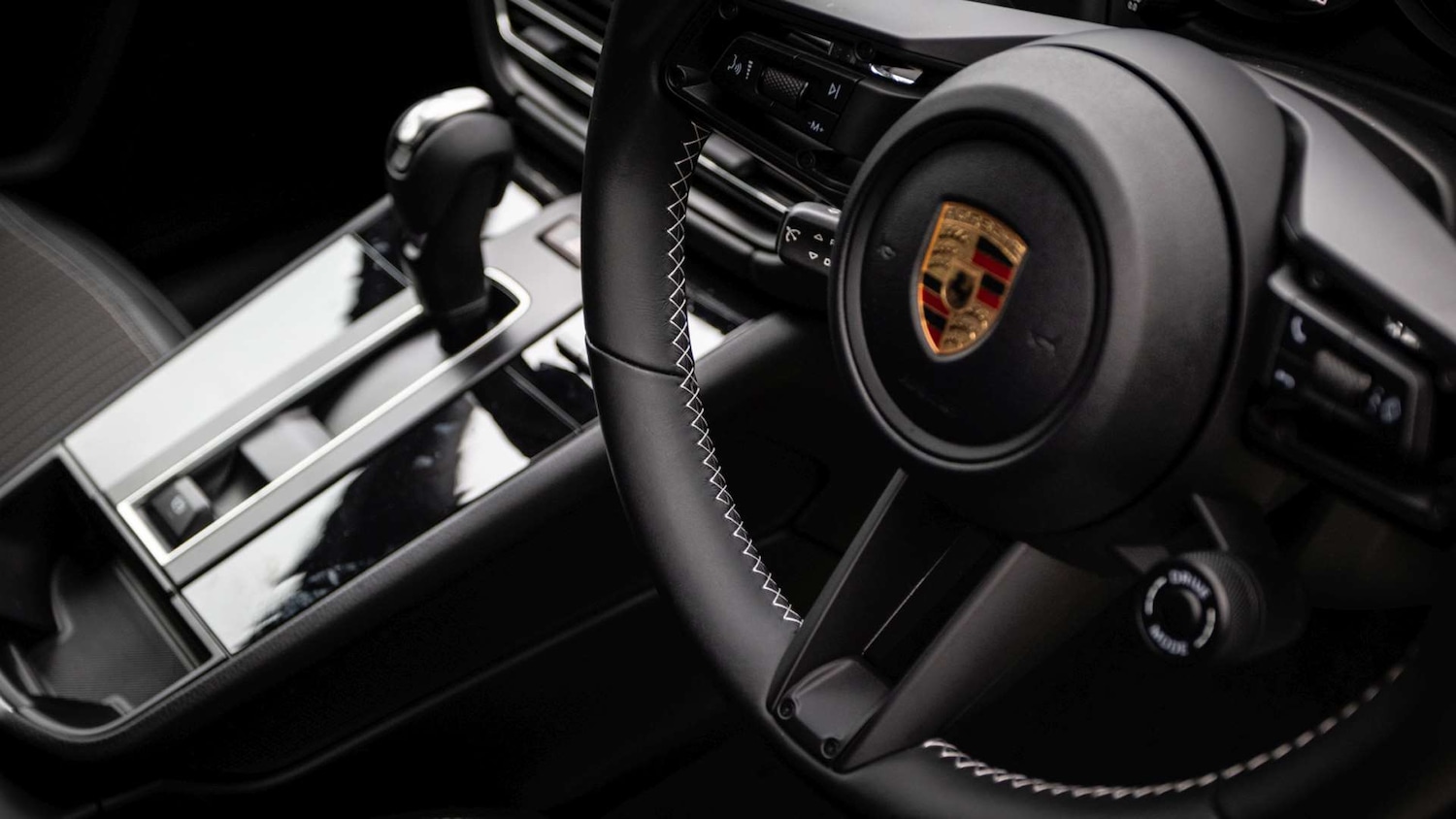 Used Porsche Macan 2023 for sale - 76515604: Photo 26