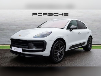 Used Porsche Macan 2023 for sale - 76515604: Photo