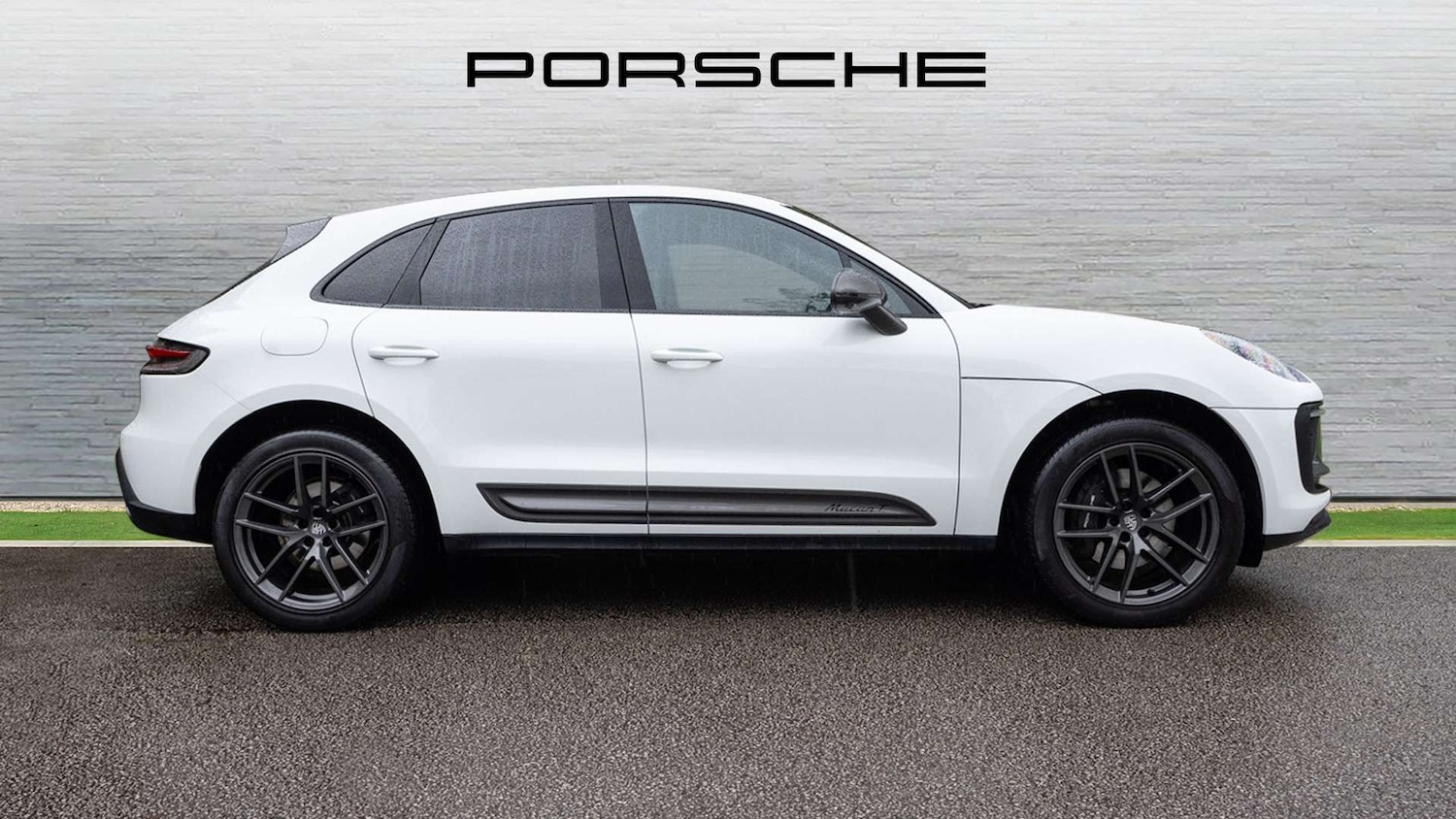 Used Porsche Macan 2023 for sale - 76515604: Photo 7