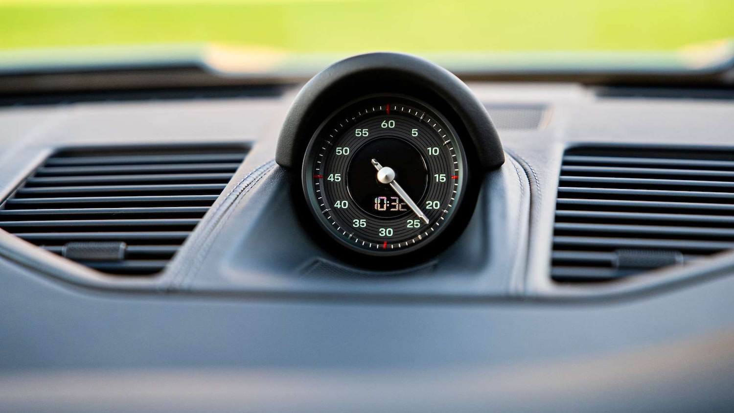 Used Porsche 911 2025 for sale - 76928997: Photo 14