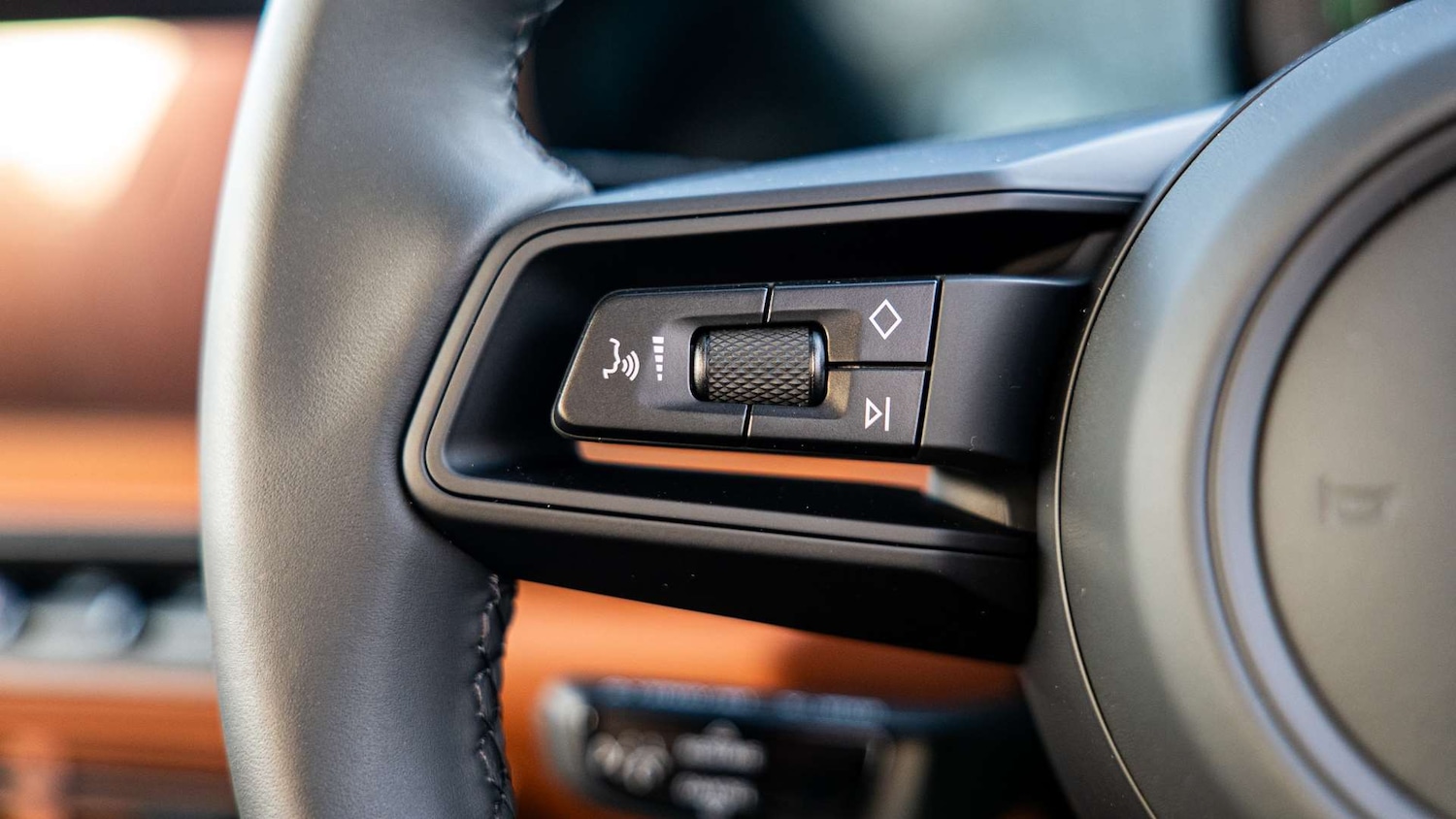 Used Porsche 911 2025 for sale - 76928997: Photo 16