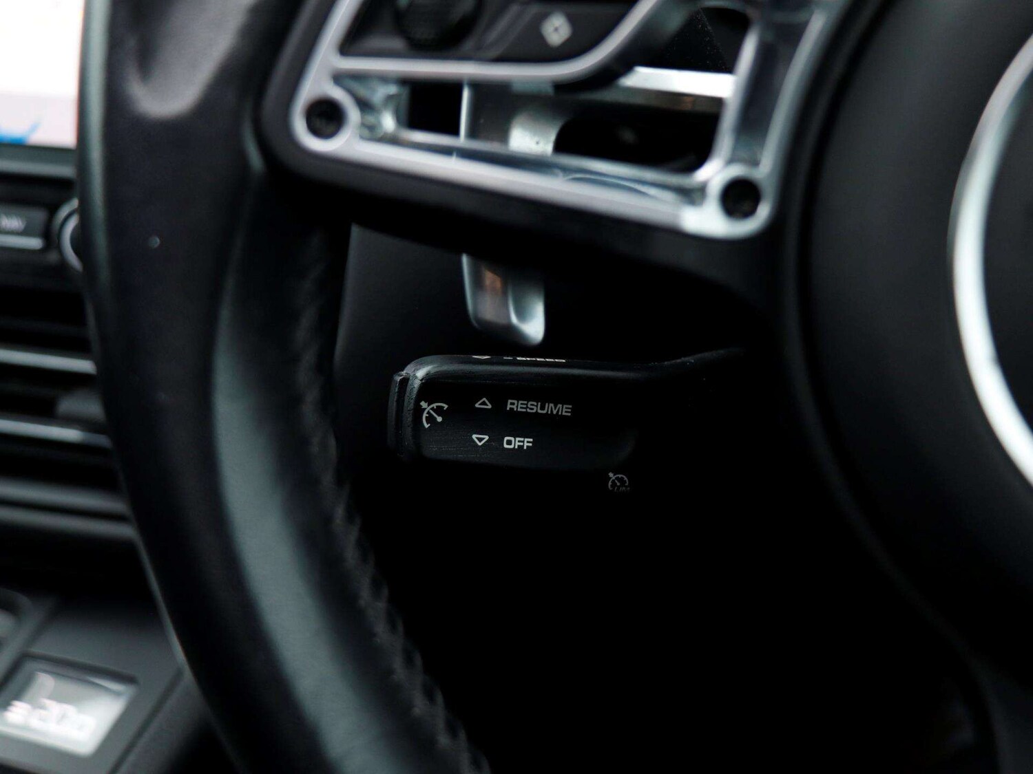 Used Porsche Macan 2021 for sale - 77756718: Photo 18