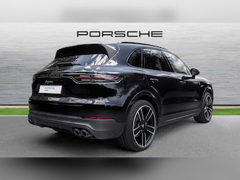 Used Porsche Cayenne 2022 for sale - 75217125: Photo