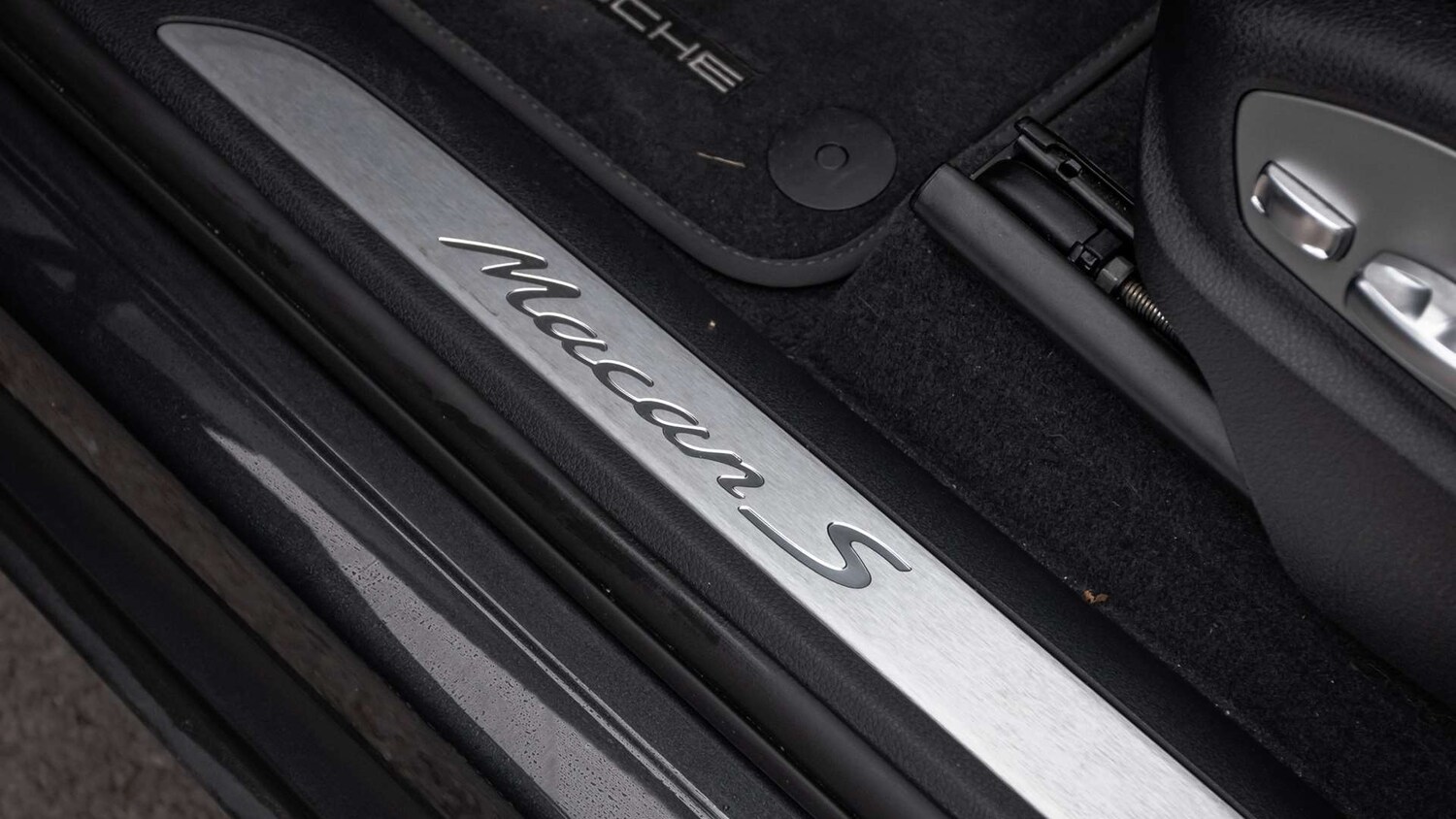 Used Porsche Macan 2022 for sale - 77859158: Photo 31