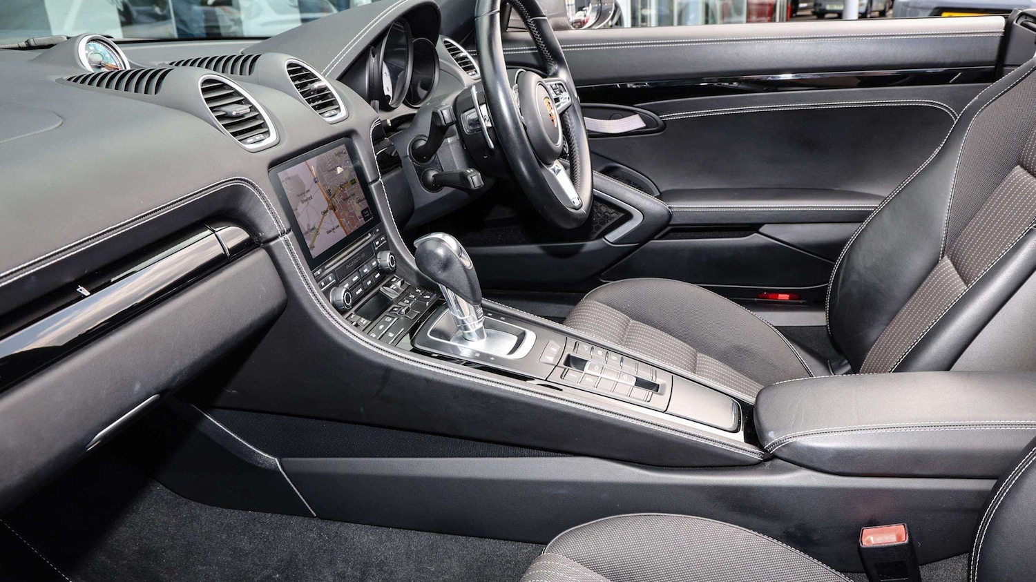 Used Porsche Boxster 2019 for sale - 77553187: Photo 19