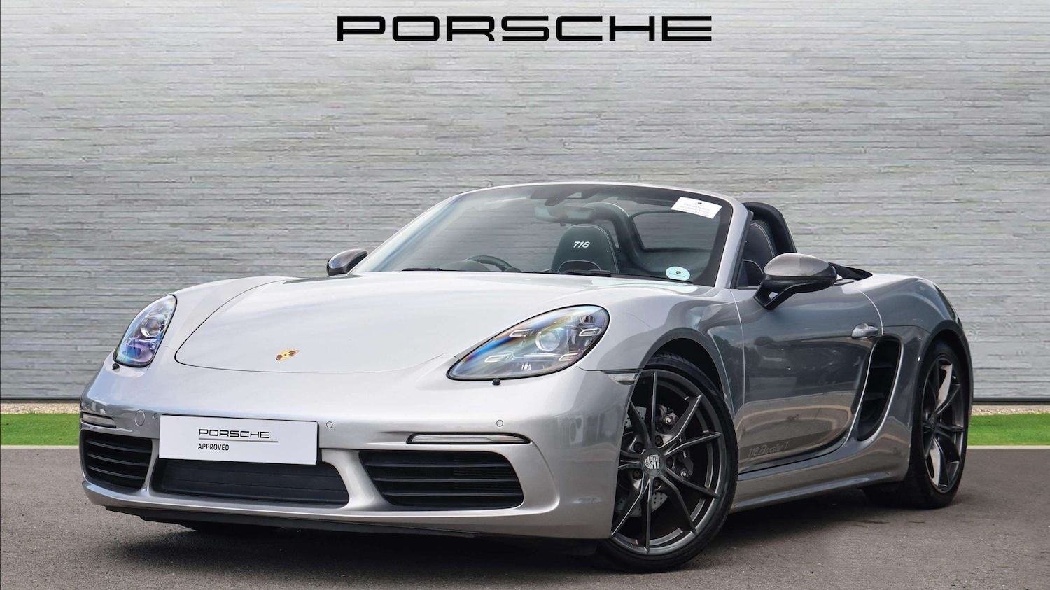 Used Porsche Boxster 2019 for sale - 77553187: Photo 2