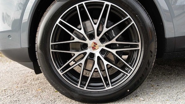 Used Porsche Cayenne 2025 for sale - 75218682: Photo 24