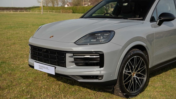 Used Porsche Cayenne 2025 for sale - 75218682: Photo 32
