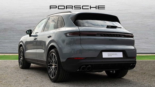 Used Porsche Cayenne 2025 for sale - 75218682: Photo 4