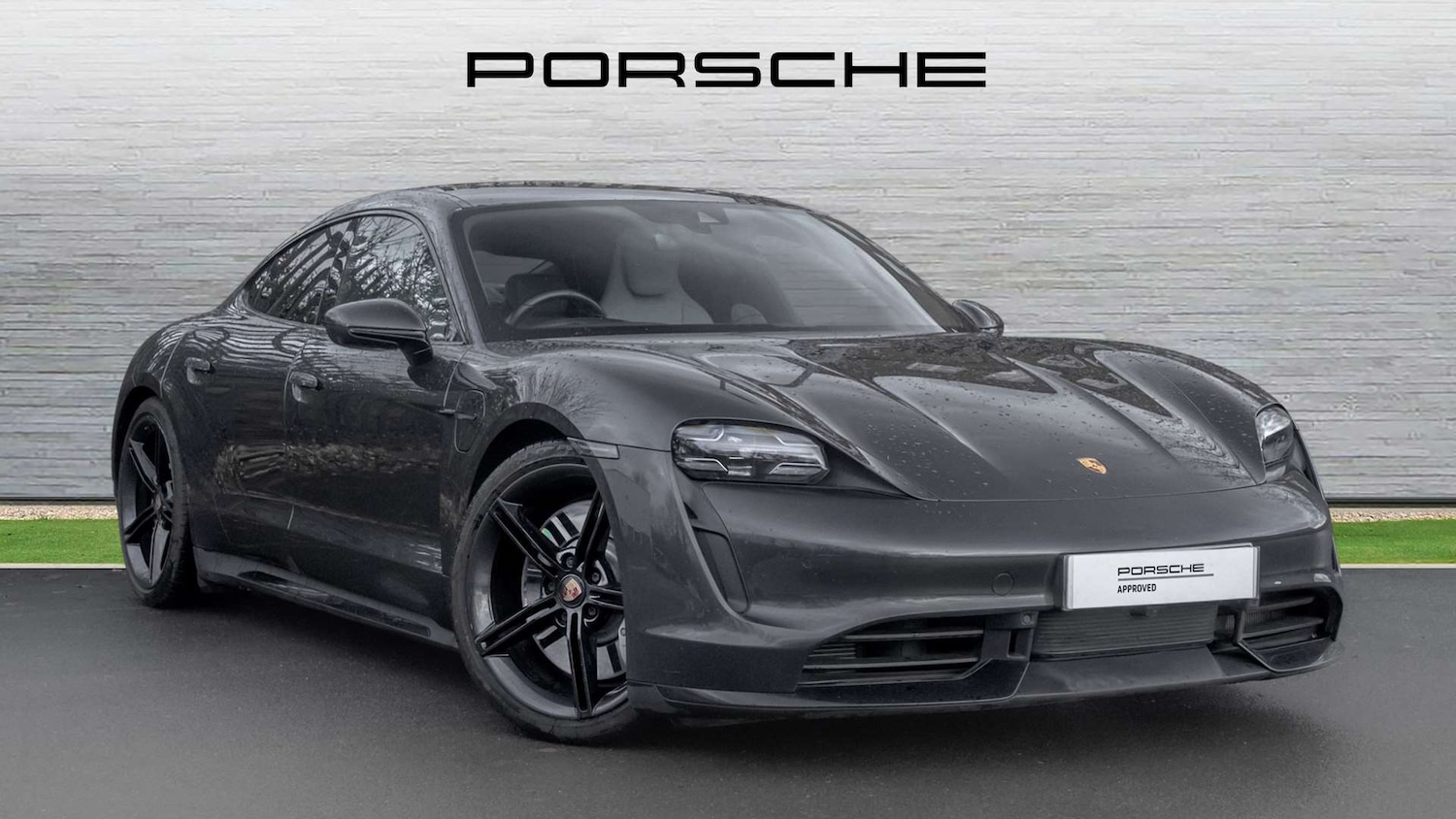 Used Porsche Taycan 2021 for sale - 76928942: Photo 1