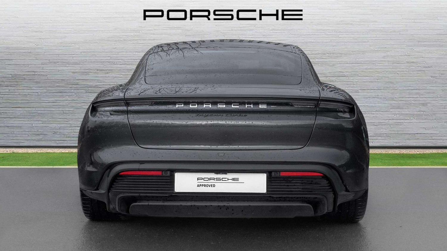 Used Porsche Taycan 2021 for sale - 76928942: Photo 10