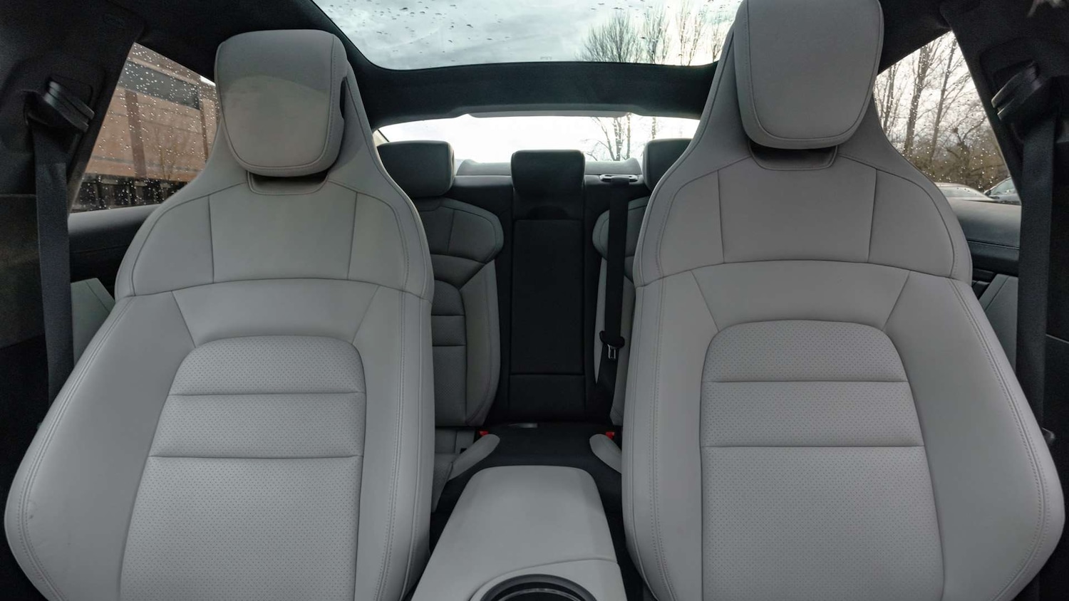 Used Porsche Taycan 2021 for sale - 76928942: Photo 15