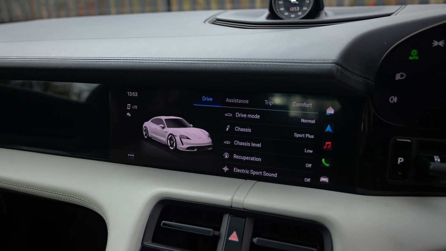 Used Porsche Taycan 2021 for sale - 76928942: Photo 22