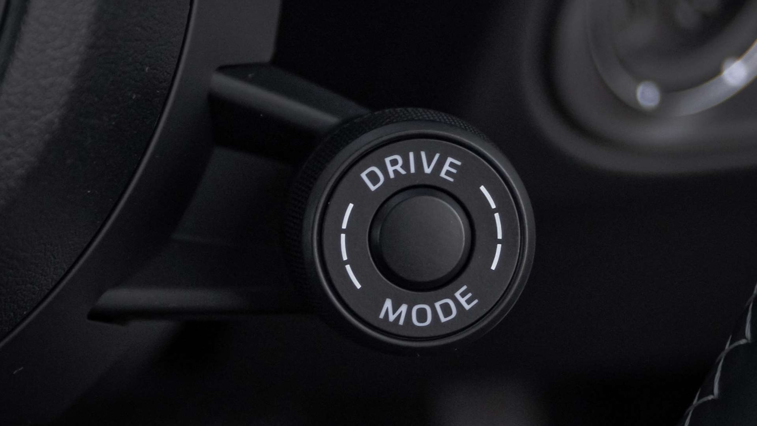 Used Porsche Macan 2025 for sale - 77147320: Photo 24