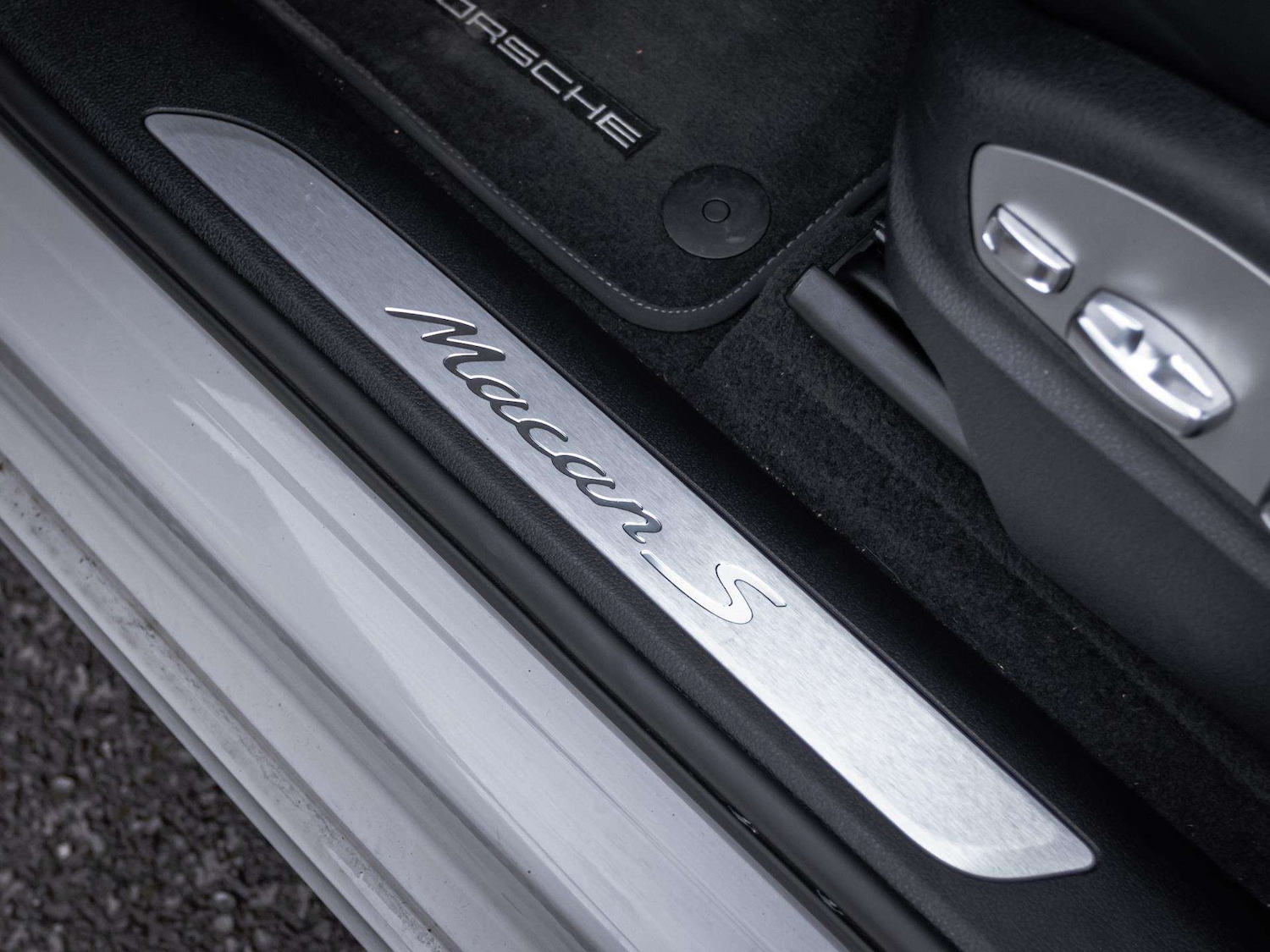 Used Porsche Macan 2021 for sale - 77044199: Photo 14