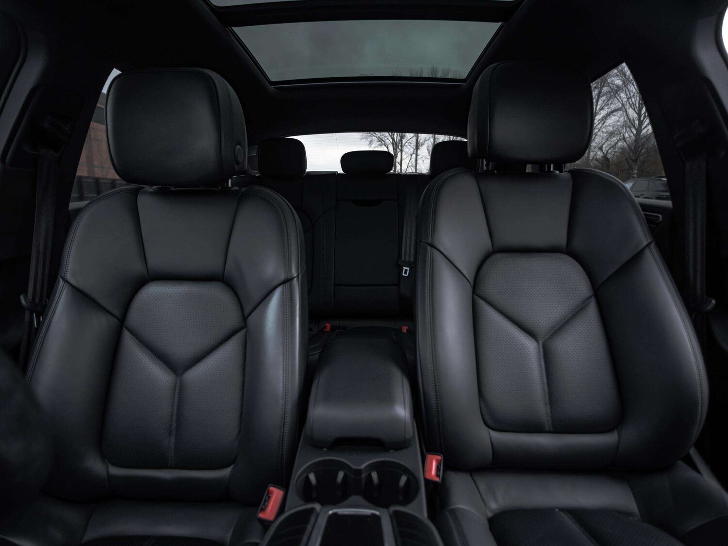 Used Porsche Macan 2021 for sale - 77044199: Photo 21