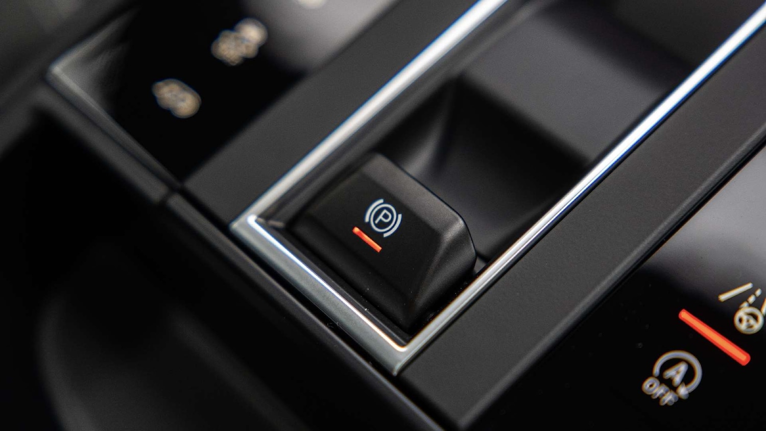 Used Porsche Macan 2025 for sale - 76156039: Photo 16