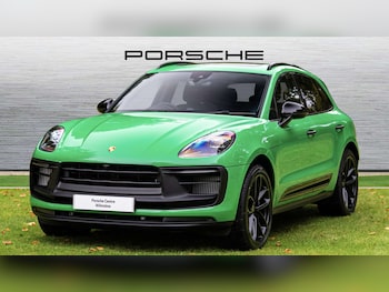 Used Porsche Macan 2025 for sale - 76156039: Photo 2