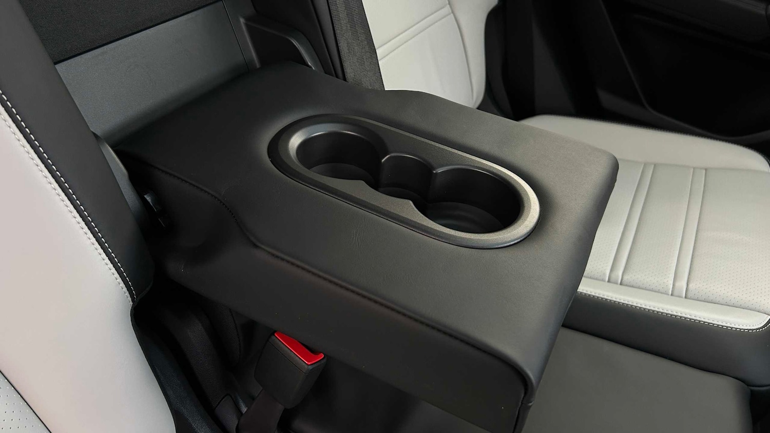 Used Porsche Cayenne 2024 for sale - 77270057: Photo 23