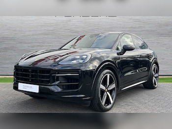 Used Porsche Cayenne 2024 for sale - 77270057: Photo