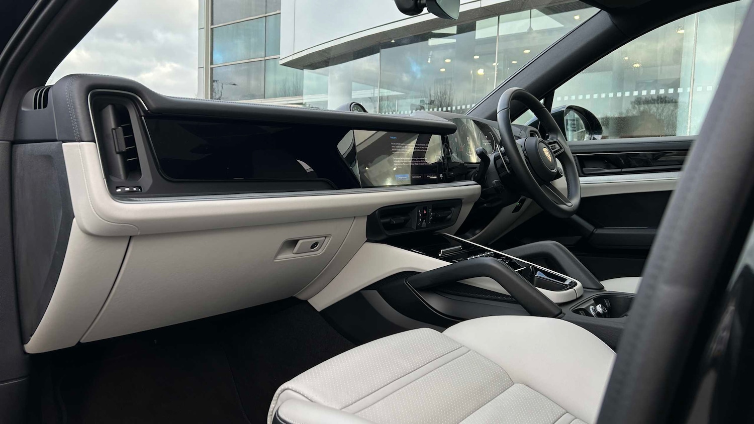 Used Porsche Cayenne 2024 for sale - 77270057: Photo 5