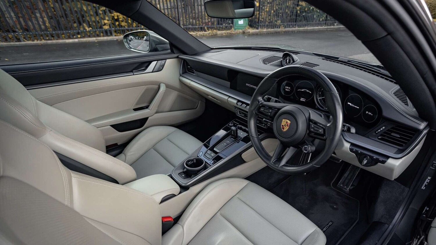 Used Porsche 911 2021 for sale - 76034855: Photo 15