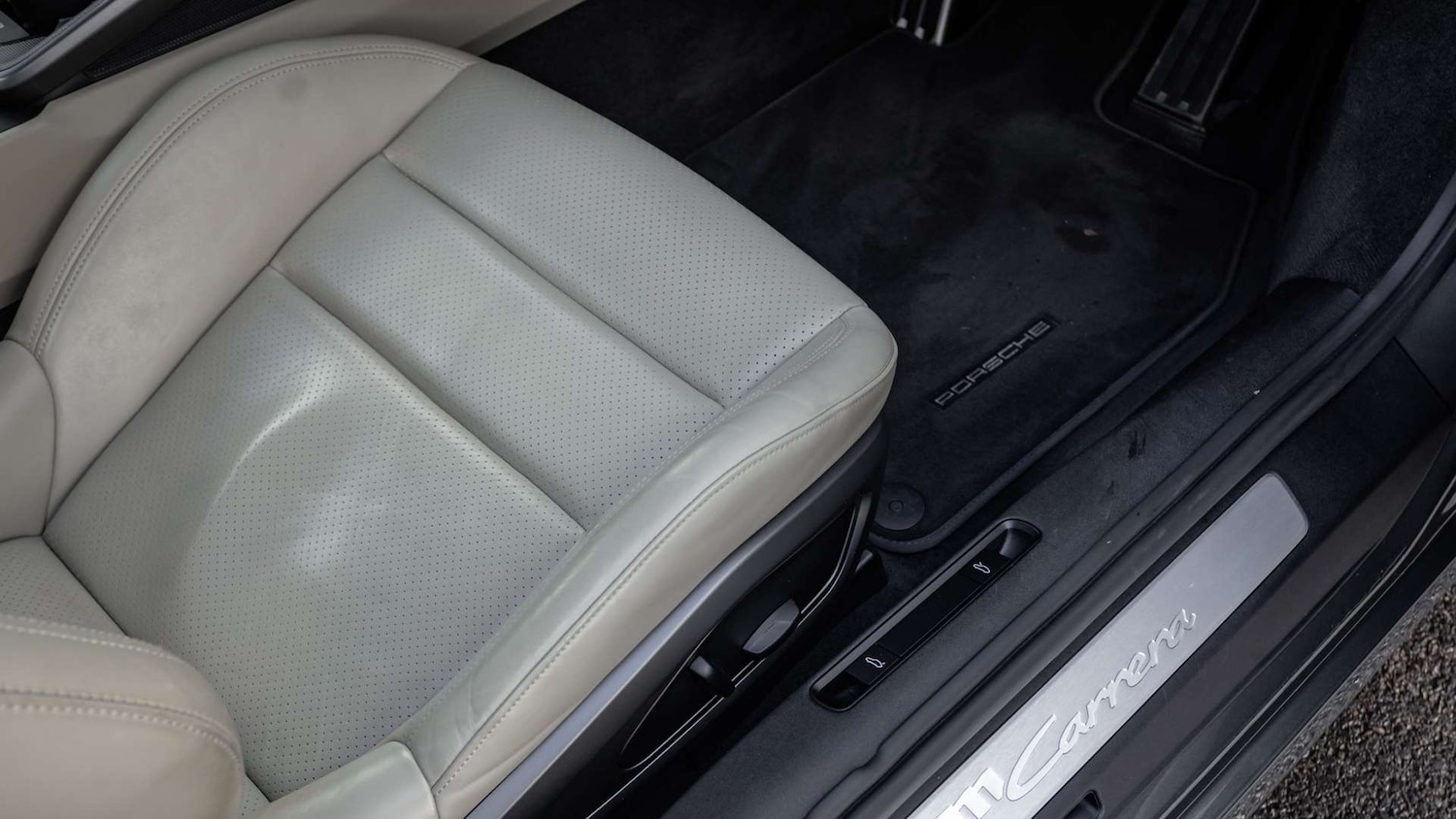 Used Porsche 911 2021 for sale - 76034855: Photo 18
