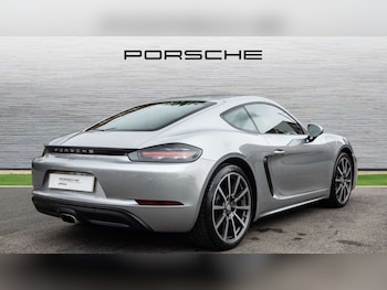 Used Porsche Other 2021 for sale - 76156184: Photo