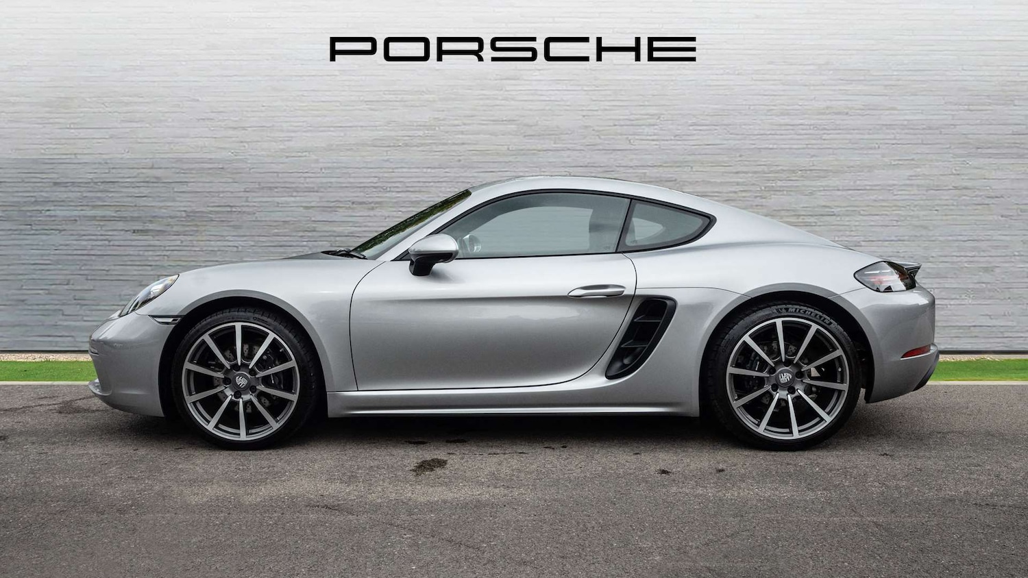 Used Porsche Other 2021 for sale - 76156184: Photo 8