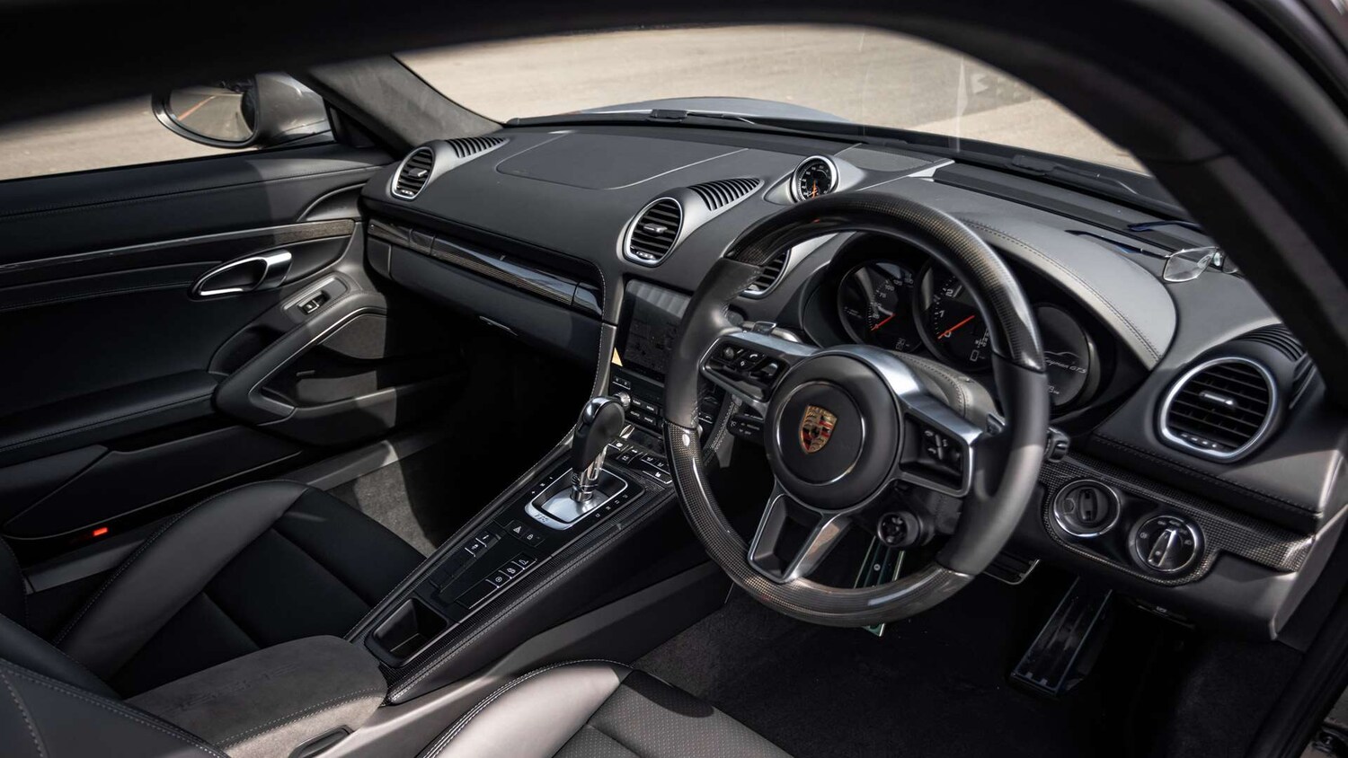 Used Porsche Other 2025 for sale - 76176855: Photo 12