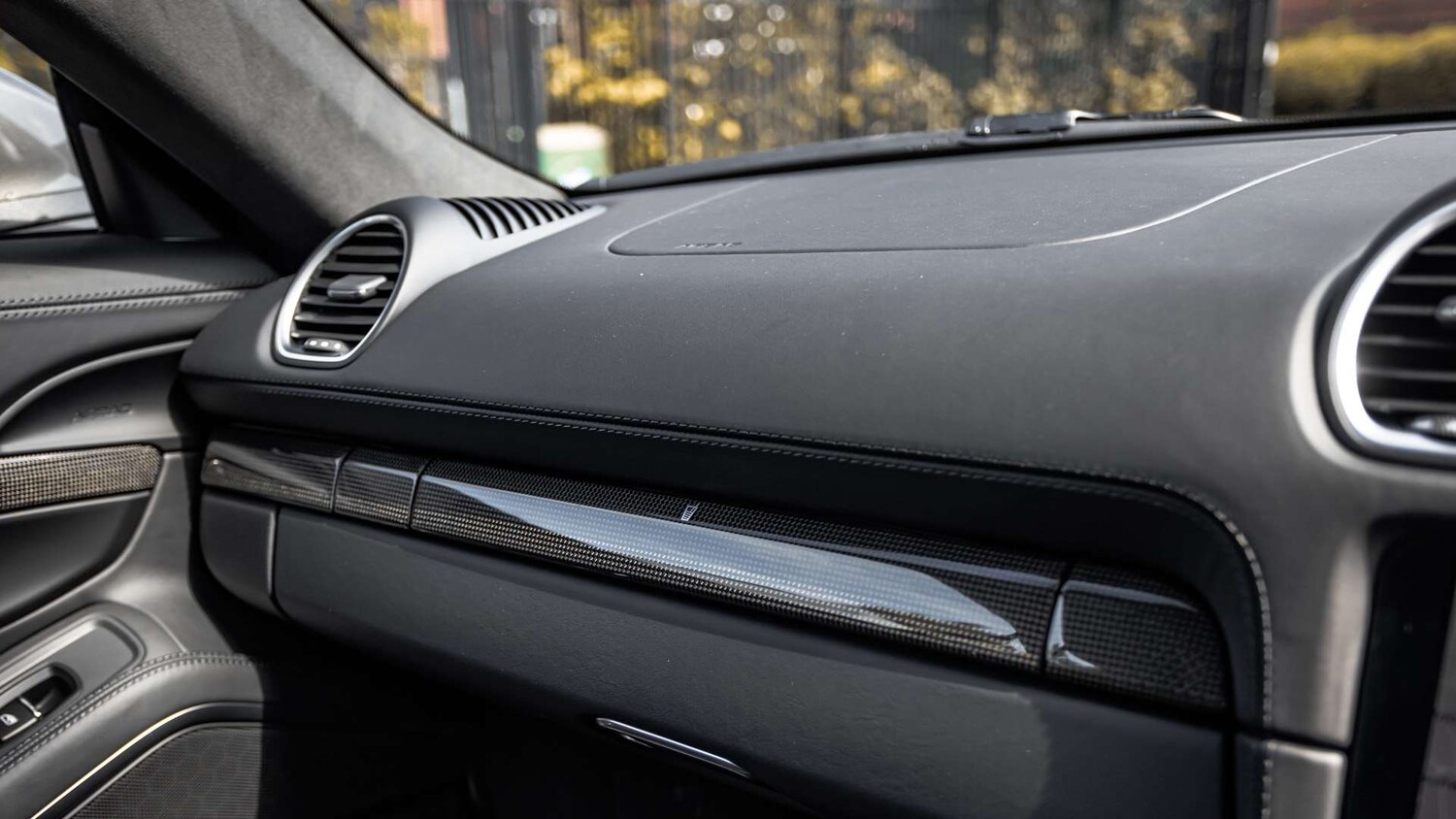 Used Porsche Other 2025 for sale - 76176855: Photo 30