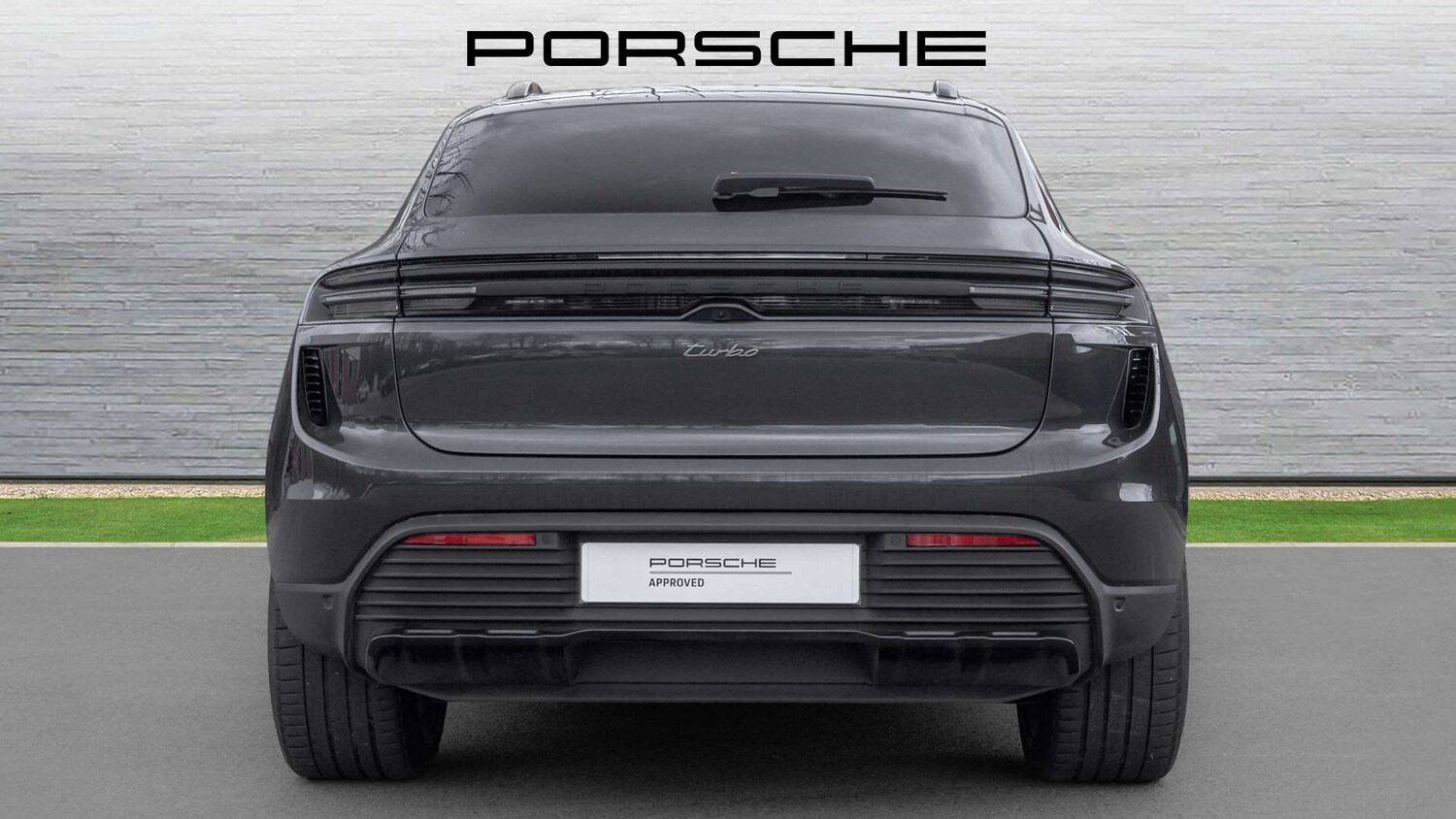 Used Porsche Macan 2025 for sale - 78173745: Photo 10